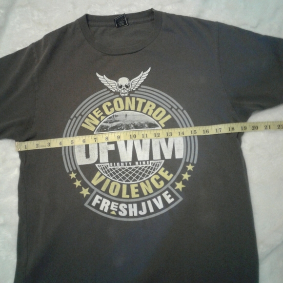 FRESHJIVE men's small t shirt - Picture 3 of 8